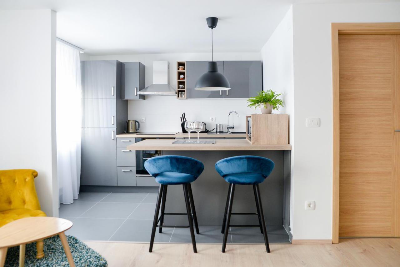 Dreamy Garden Zagreb Apartment Exterior foto
